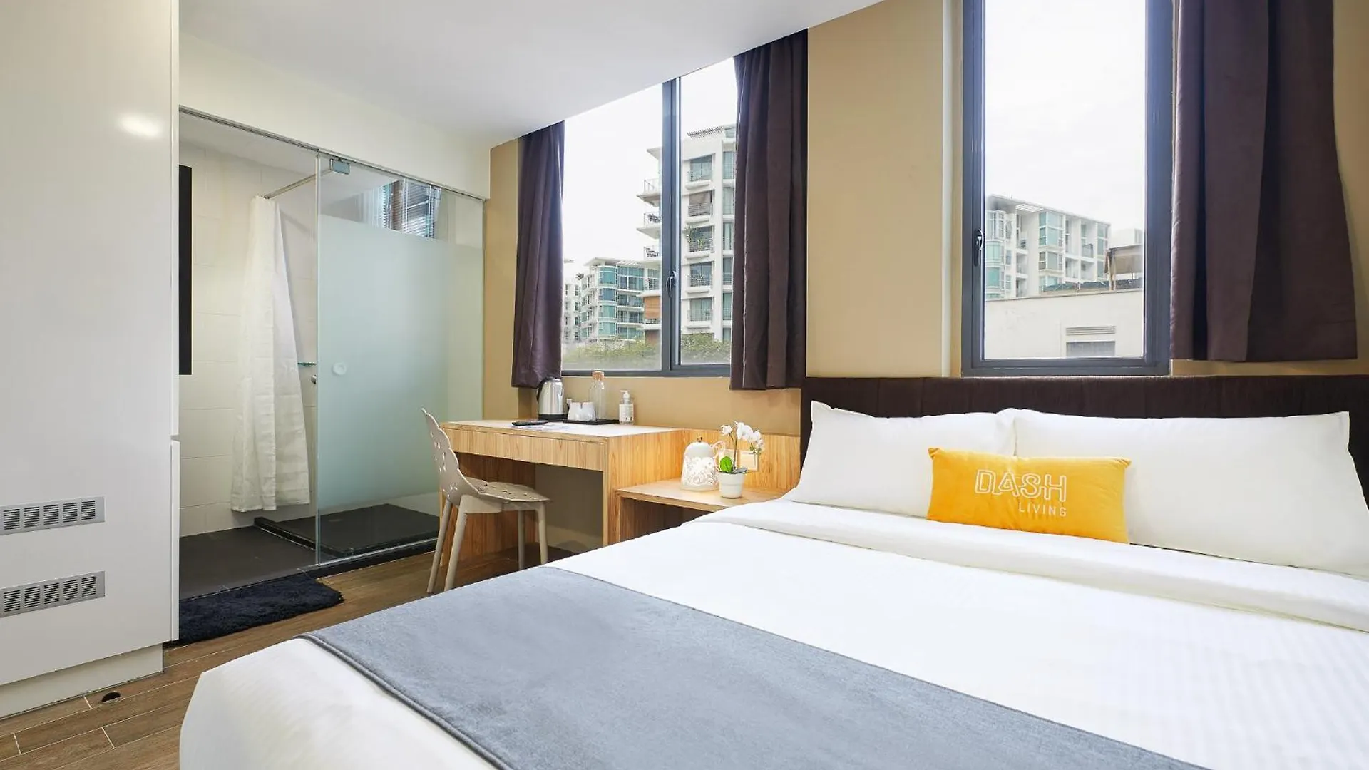 Hotel Dash Living On Mackenzie Singapore