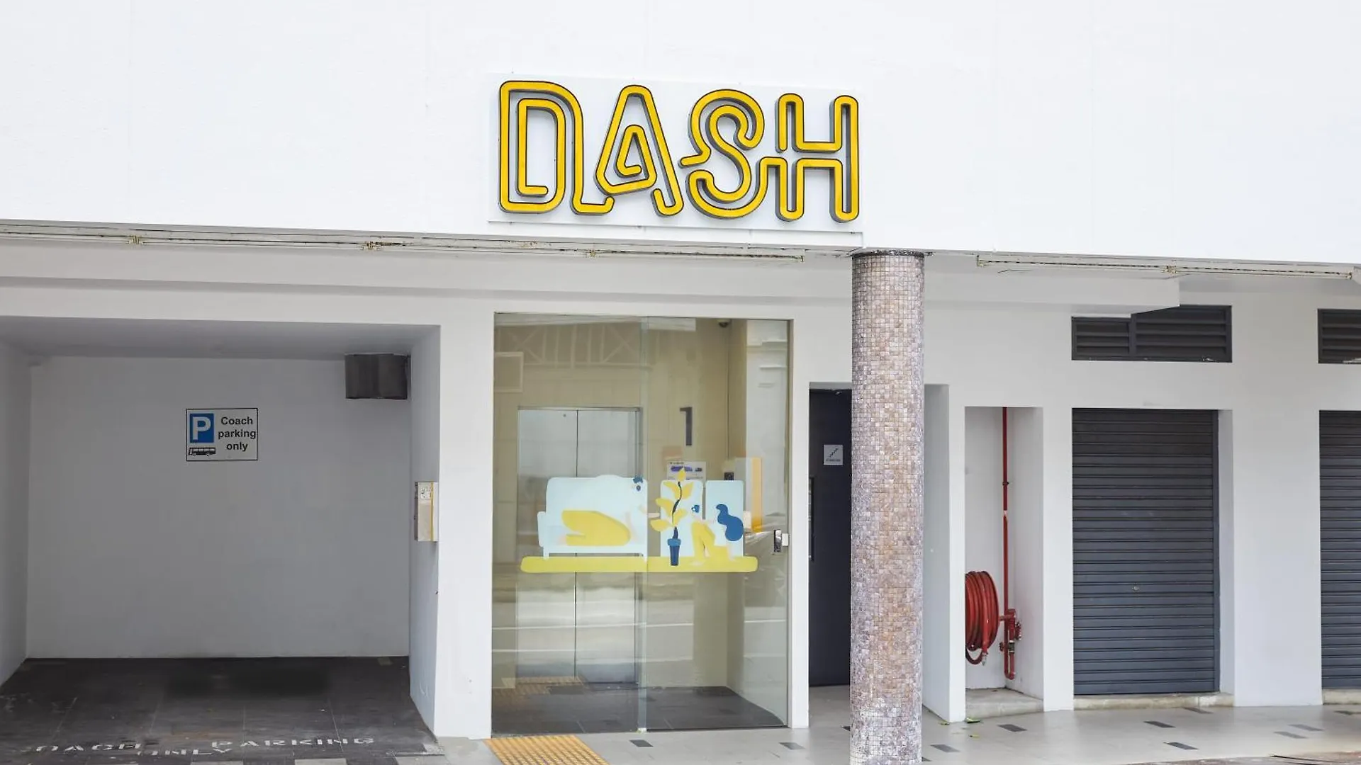 Dash Living On Mackenzie Singapore 3*,